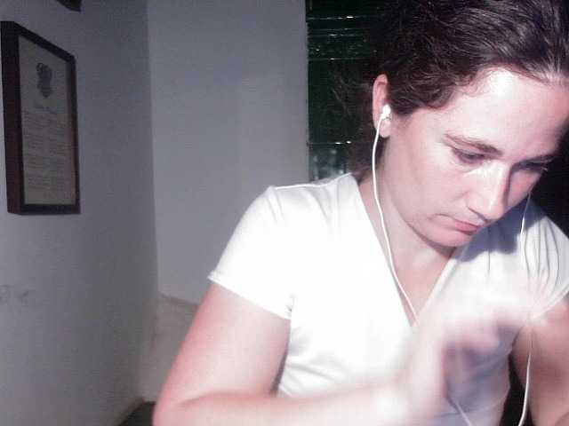 ConsciousKitti live cam on BongaCams