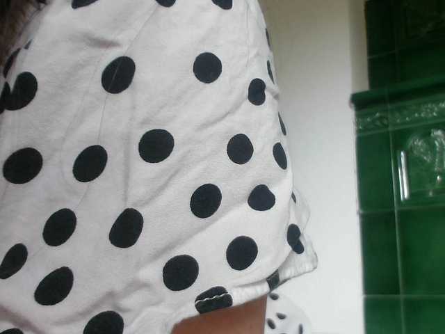 AmanelWhite