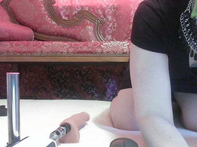 ConsciousKitti's BongaCams show and profile