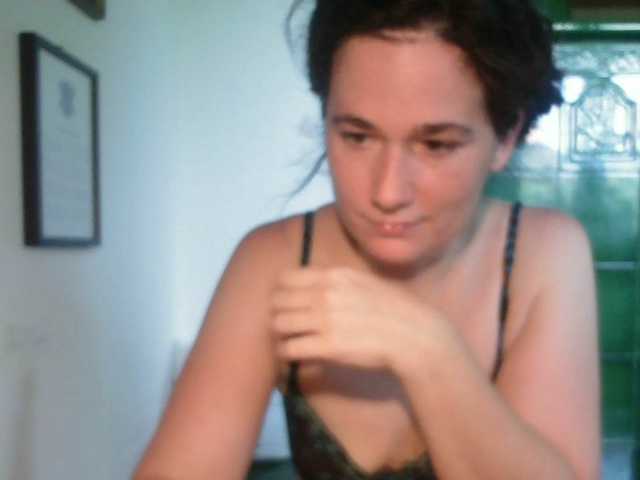 AmanelWhite live webcam show