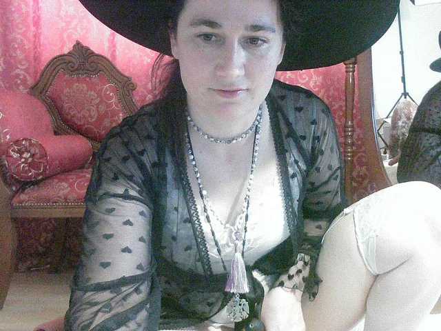 ConsciousKitti's BongaCams show and profile