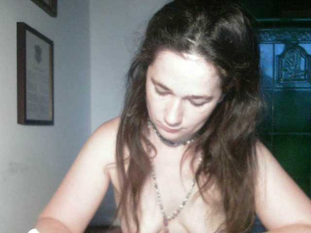 ConsciousKitti live webcam show