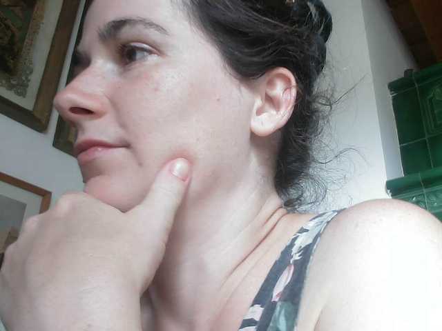 ConsciousKitti live cam on BongaCams