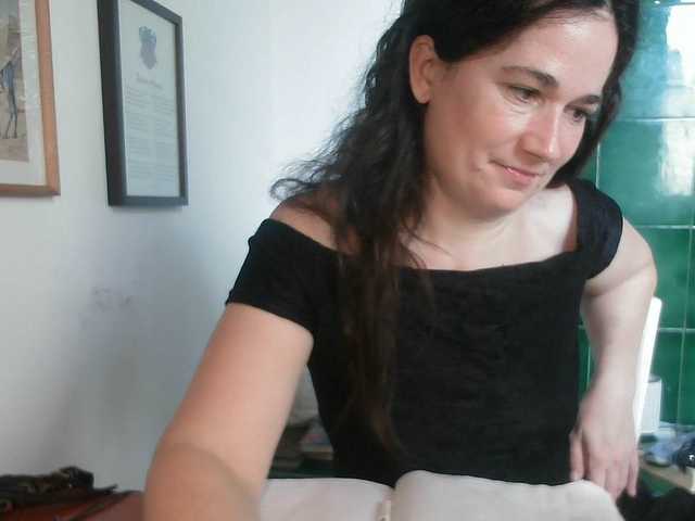 ConsciousKitti live cam on BongaCams