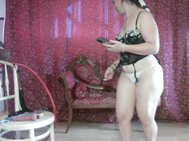 ConsciousKitti live cam on BongaCams