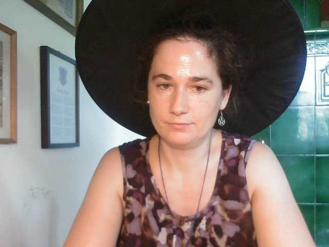 ConsciousKitti live cam on BongaCams