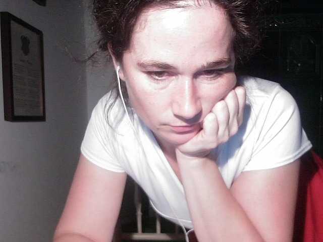 AmanelWhite webcam