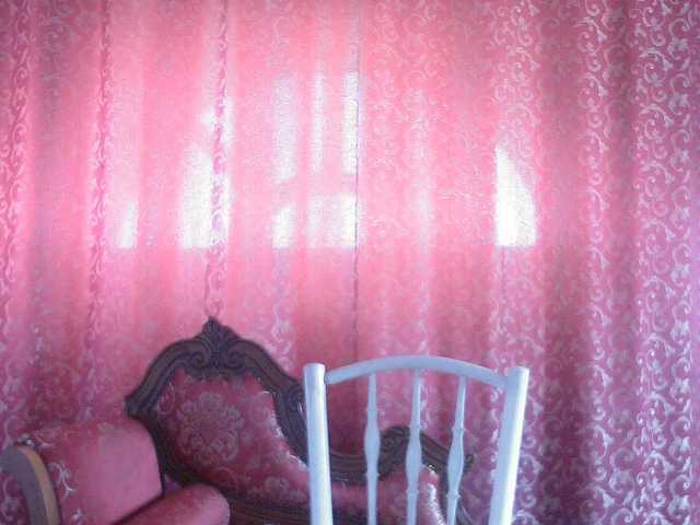 AmanelWhite webcam