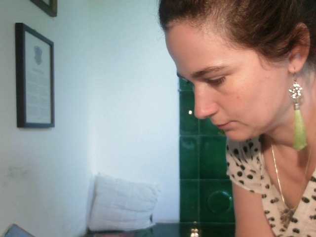 ConsciousKitti live webcam show