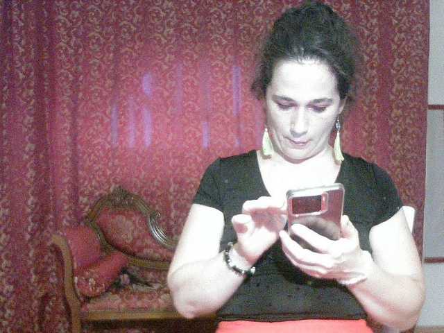 AmanelWhite webcam