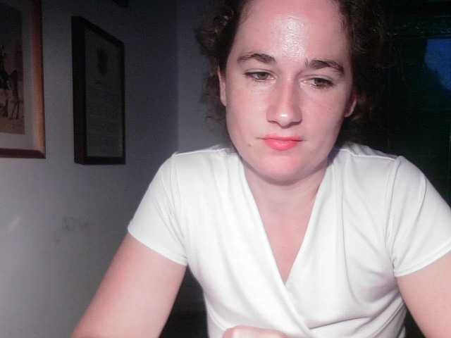 AmanelWhite live webcam show