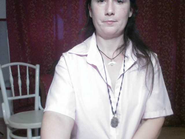 AmanelWhite webcam