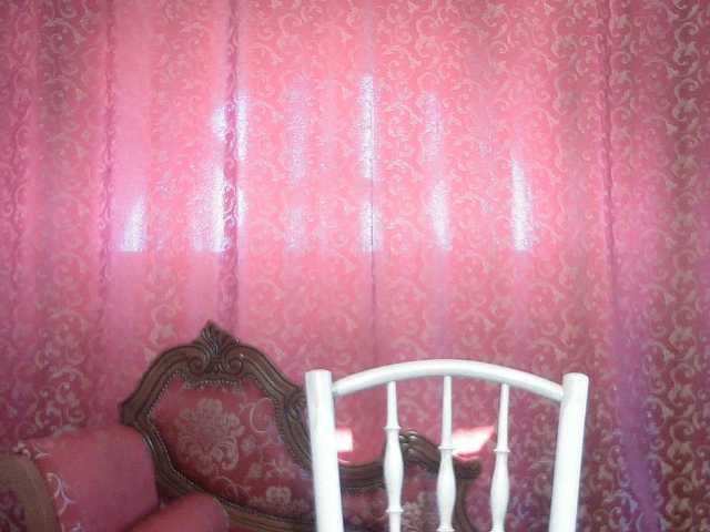 AmanelWhite webcam