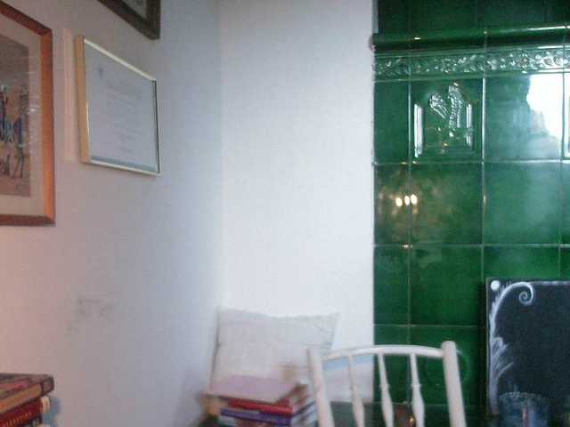 AmanelWhite webcam