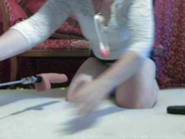 AmanelWhite webcam