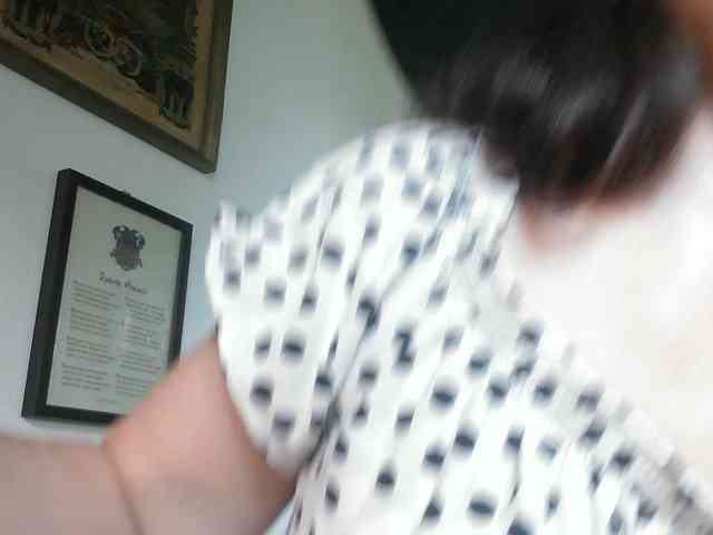 AmanelWhite webcam