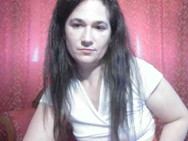 AmanelWhite webcam