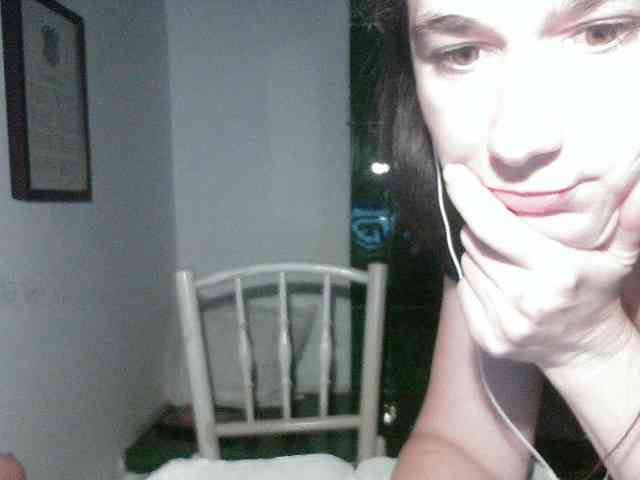 AmanelWhite