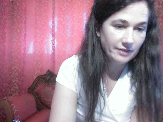 AmanelWhite webcam