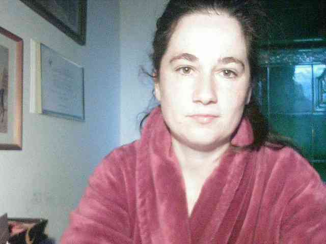 AmanelWhite webcam