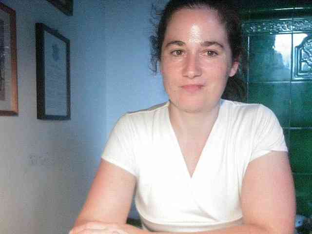 AmanelWhite webcam