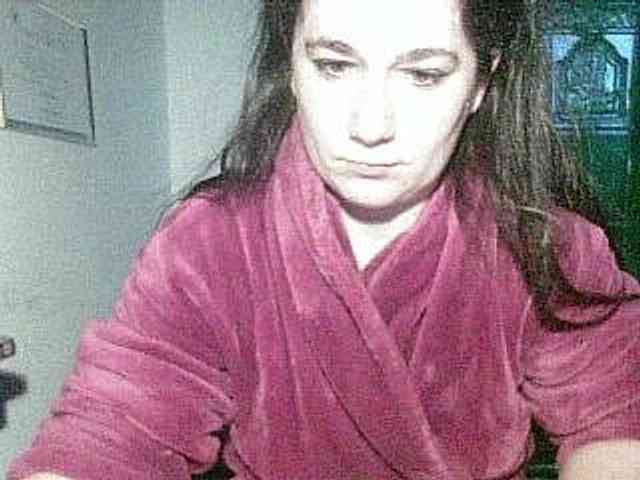 AmanelWhite webcam