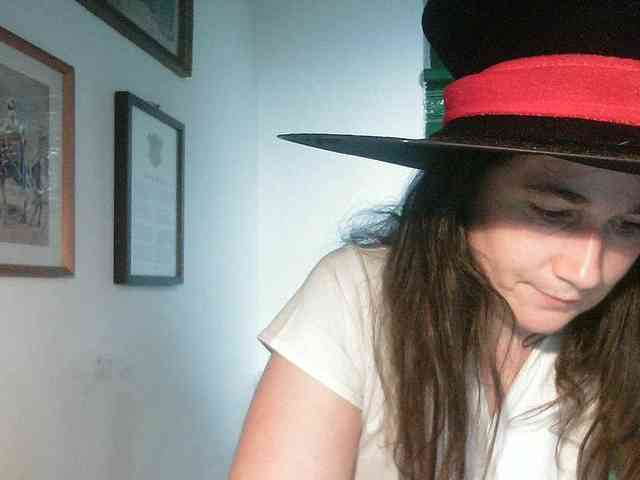 AmanelWhite webcam