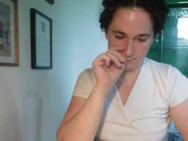 AmanelWhite webcam