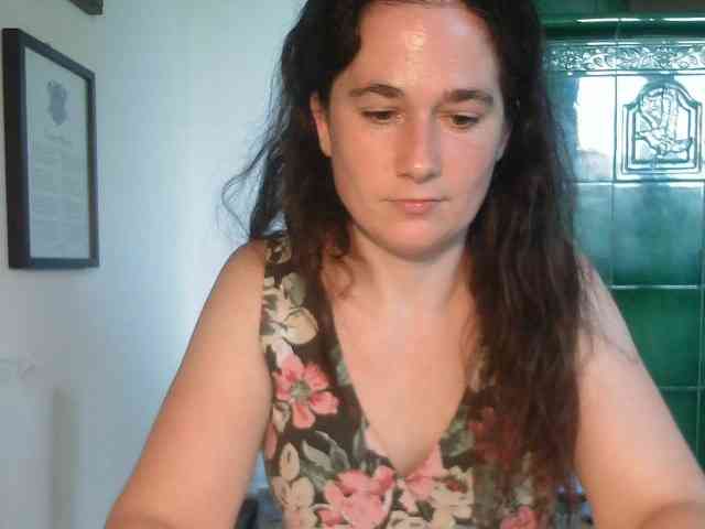 ConsciousKitti Live Webcam on BongaCams