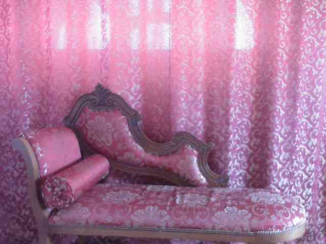 AmanelWhite webcam