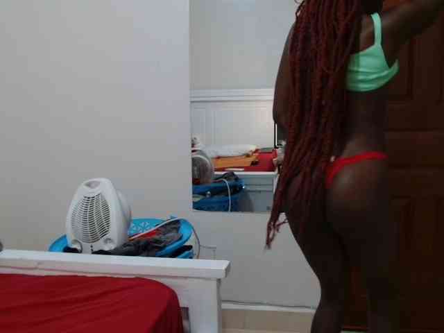 hotrina Live Webcam on BongaCams