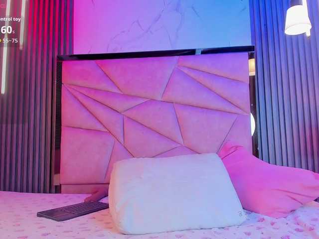 JannaCasey's BongaCams show and profile