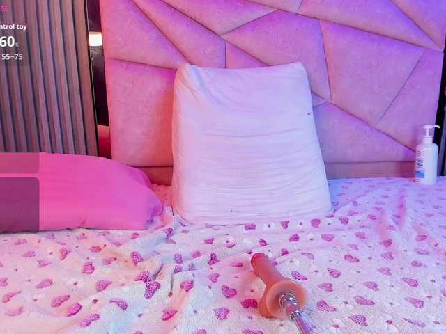 JannaCasey's BongaCams show and profile