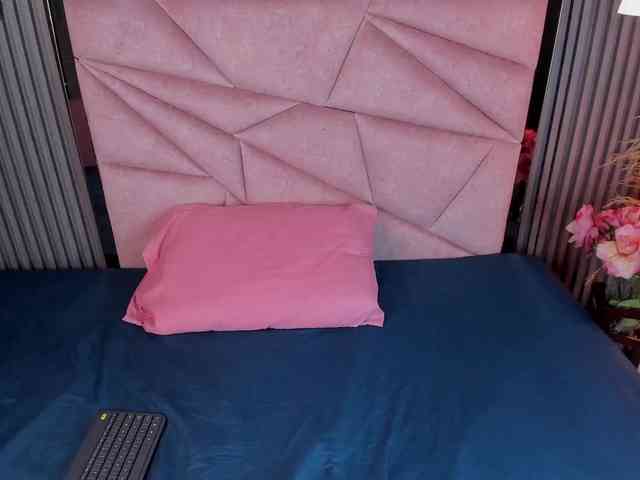 JannaCasey webcam