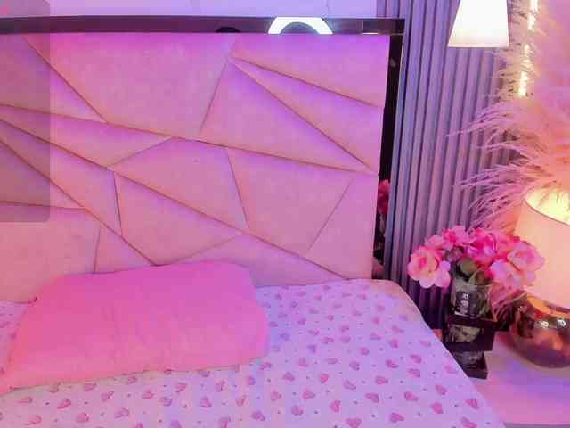 JannaCasey webcam