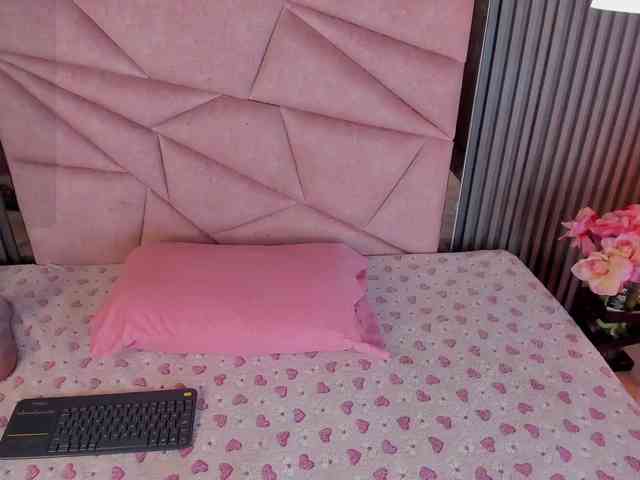 JannaCasey webcam