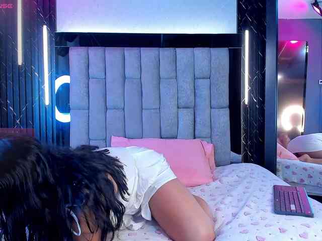 JannaCasey webcam