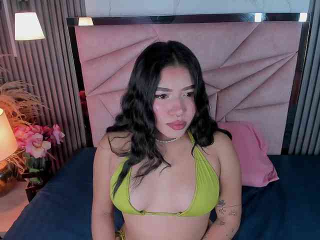 JannaCasey webcam