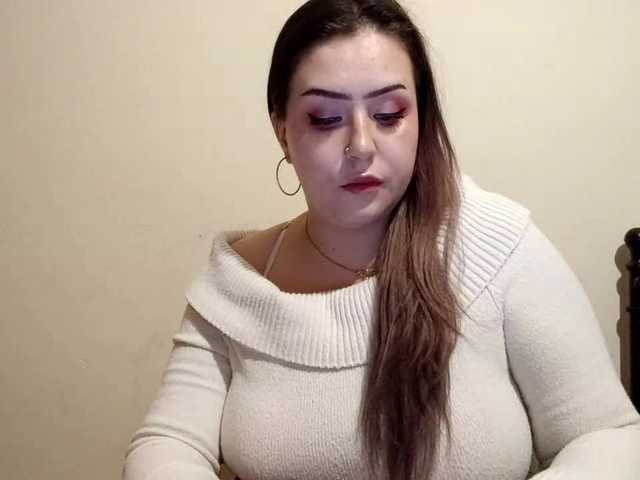 Preview of lolabigboobs