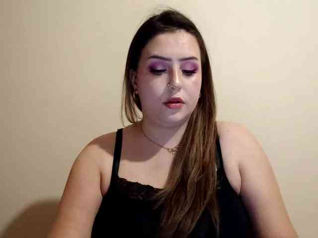 LolaBigBoobs