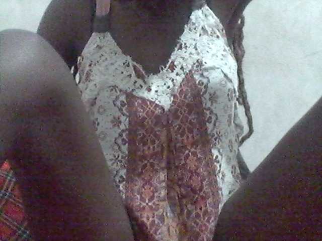Amelia254-1 live cam on BongaCams