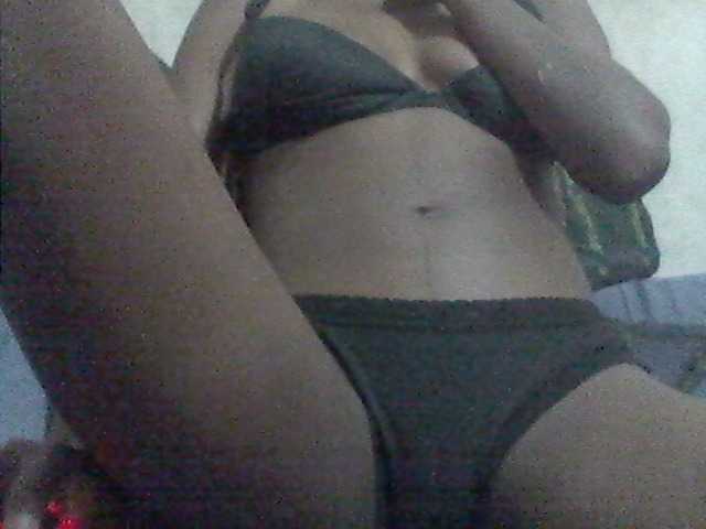 Amelia254-1 live cam on BongaCams
