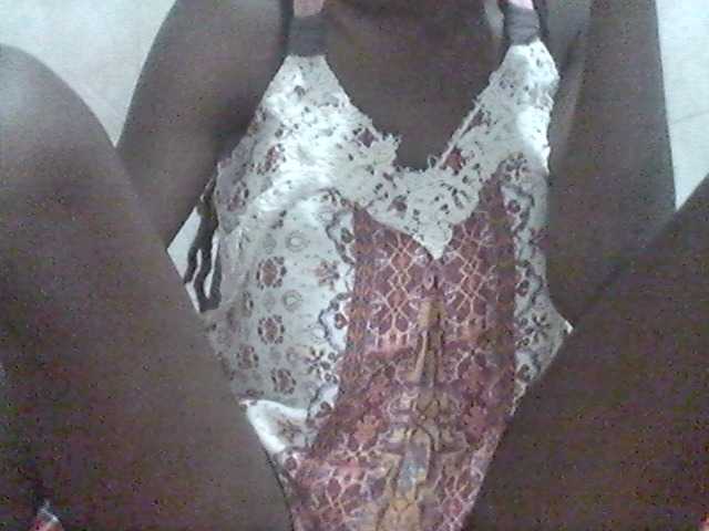 Amelia254-1 live cam on BongaCams