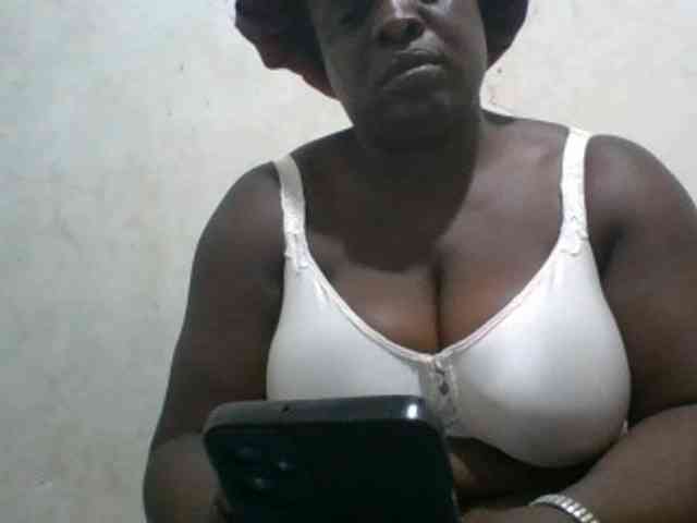 Amelia254-1 webcam