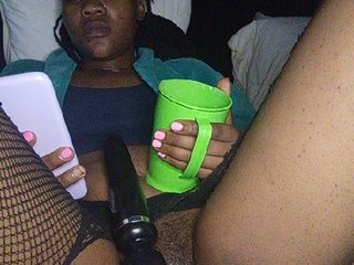 Twnkytwinkle's Live Webcam