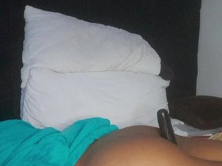 Twnkytwinkle's Live Webcam