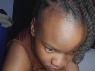 Twnkytwinkle's Live Webcam
