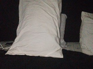 Twnkytwinkle's Live Webcam