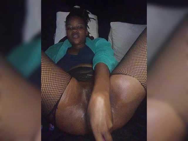 Tenzy-1 Live Cam on BongaCams