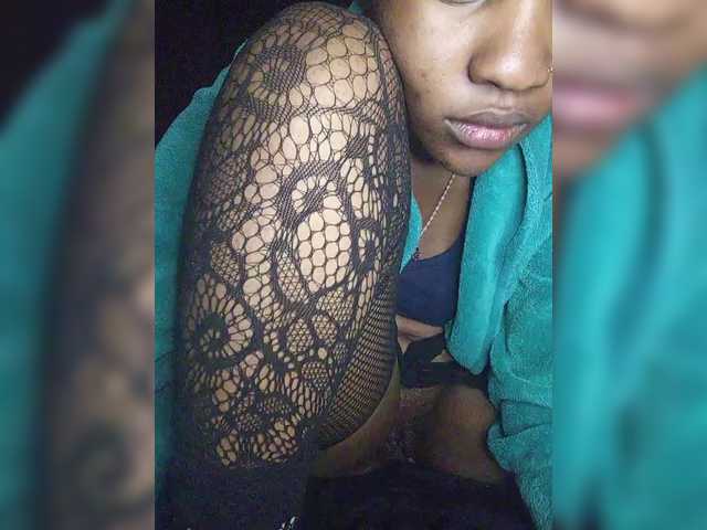 Tenzy-1 live cam on BongaCams
